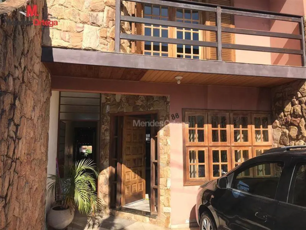 Casa, 3 quartos, 177 m² - Foto 1