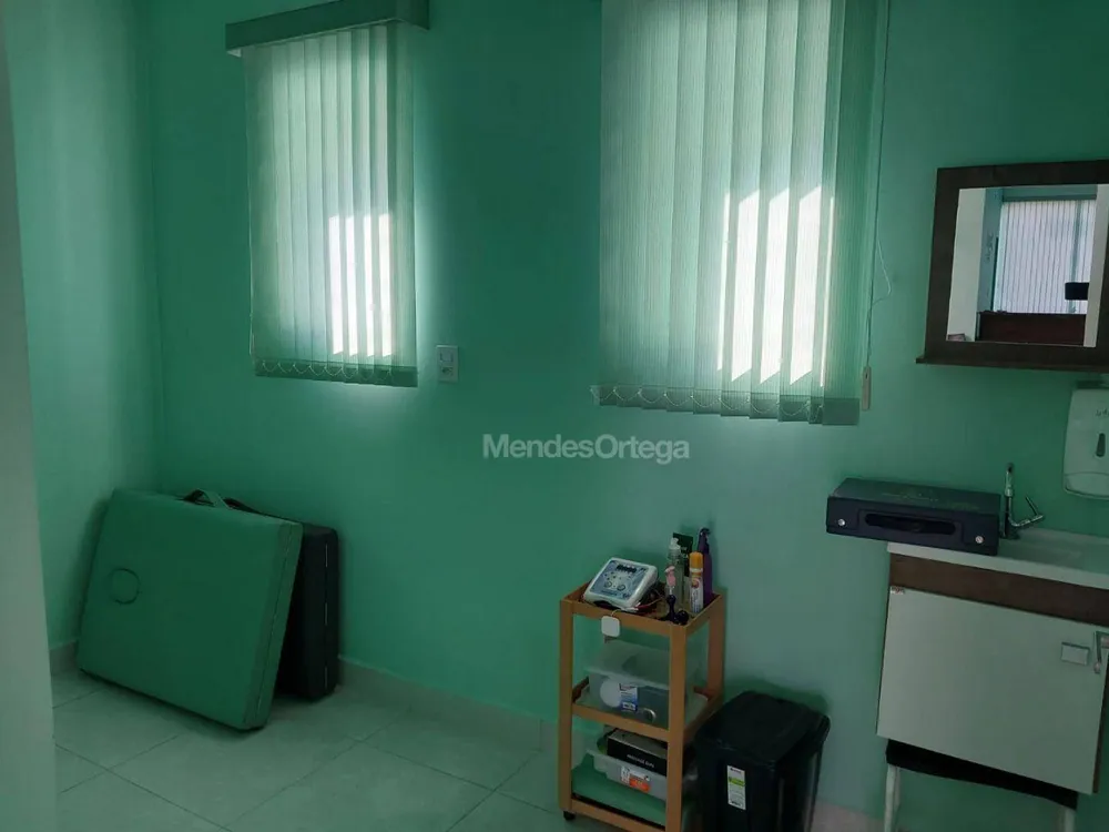 Casa, 4 quartos, 304 m² - Foto 8