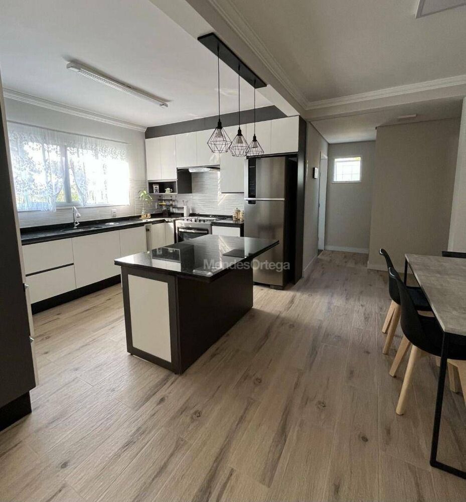 Chácara, 6 quartos, 1500 m² - Foto 4