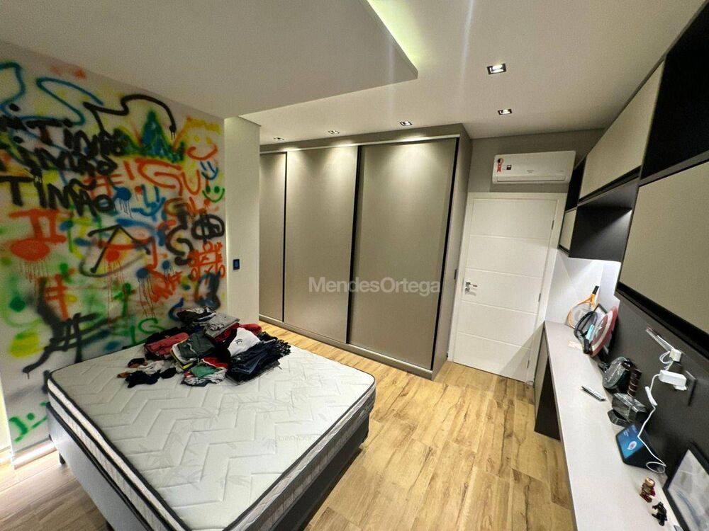 Casa de Condomínio à venda e aluguel com 5 quartos, 461m² - Foto 2