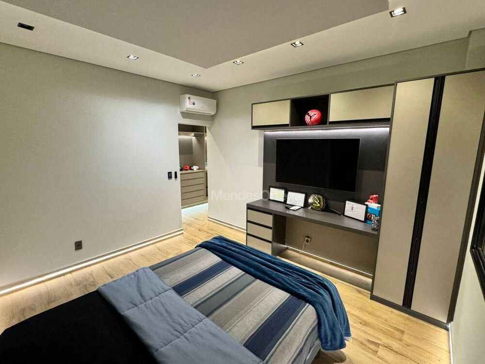 Casa de Condomínio à venda e aluguel com 5 quartos, 461m² - Foto 1