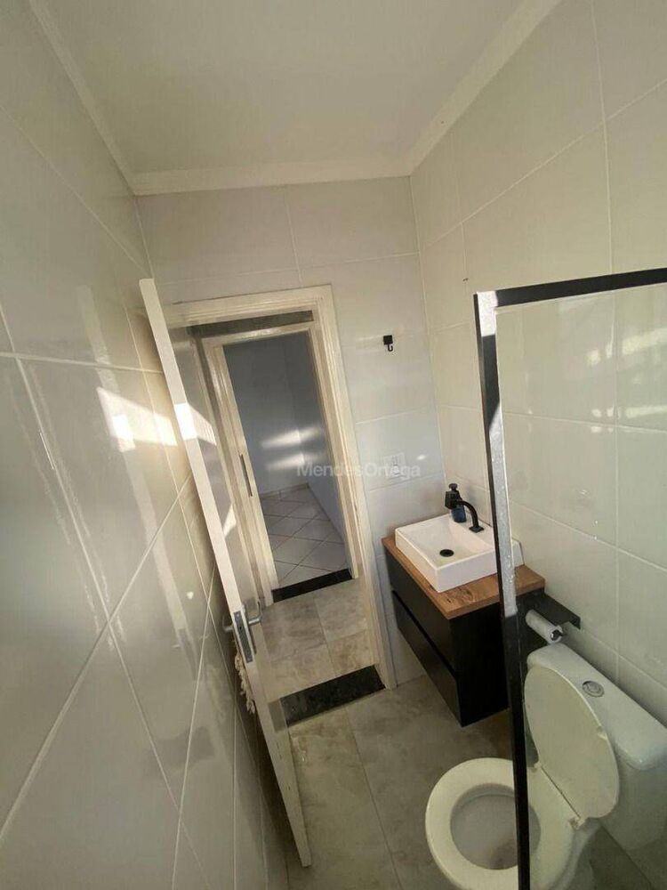 Apartamento à venda com 2 quartos, 66m² - Foto 3