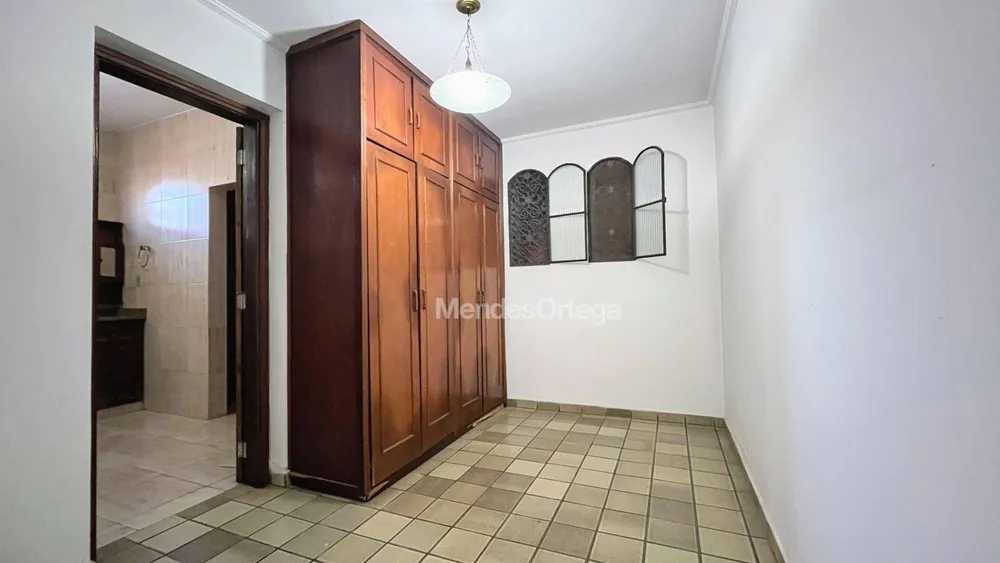 Casa, 3 quartos, 259 m² - Foto 4