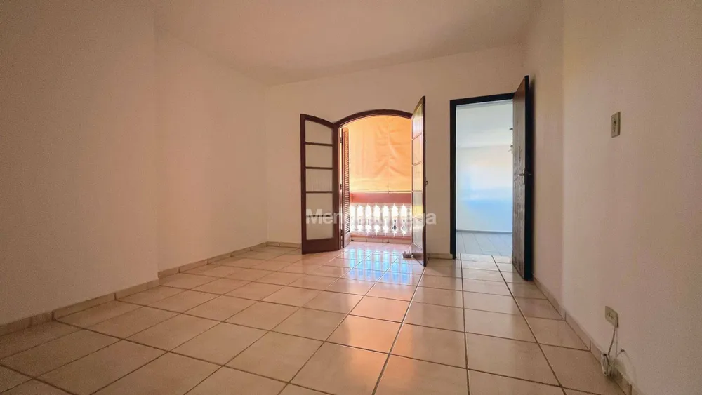 Casa, 3 quartos, 259 m² - Foto 11