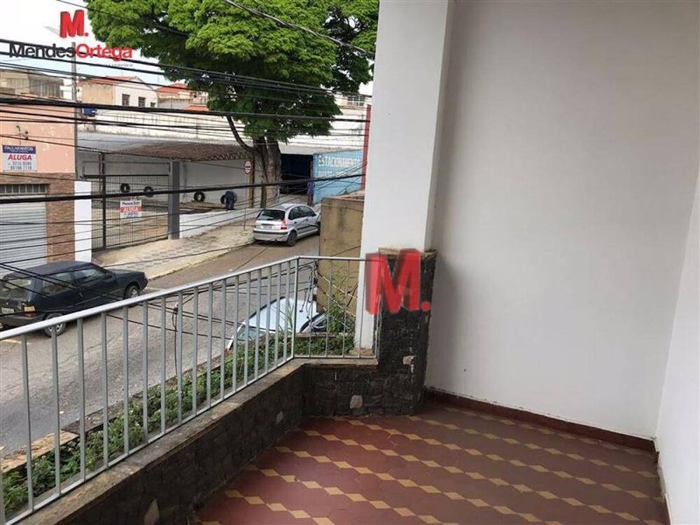 Casa à venda com 5 quartos, 217m² - Foto 1