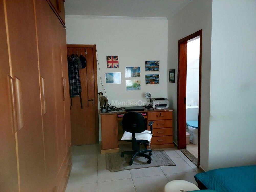 Casa, 3 quartos, 146 m² - Foto 2