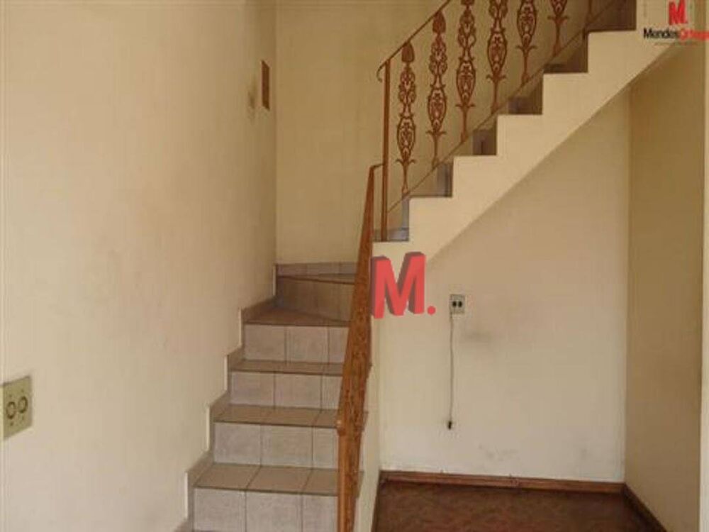 Casa, 4 quartos, 132 m² - Foto 2