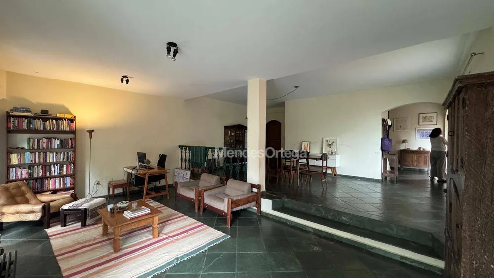 Casa, 3 quartos, 301 m² - Foto 2