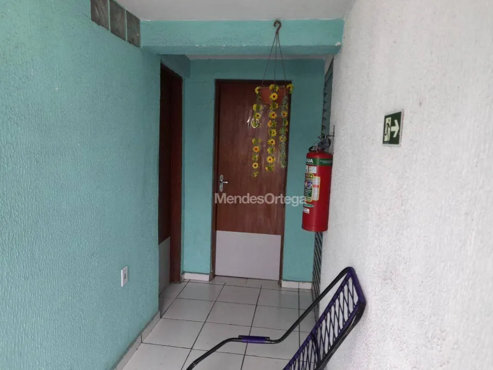 Casa, 6 quartos, 172 m² - Foto 4