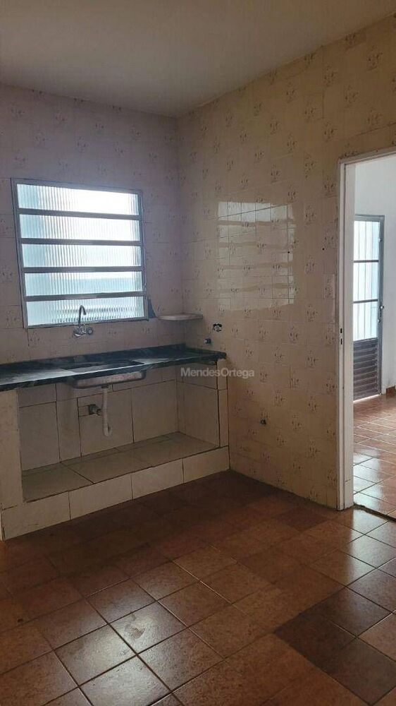 Casa, 3 quartos, 230 m² - Foto 1