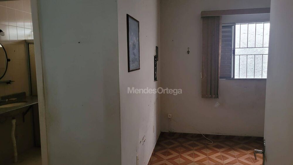 Casa, 3 quartos, 230 m² - Foto 2