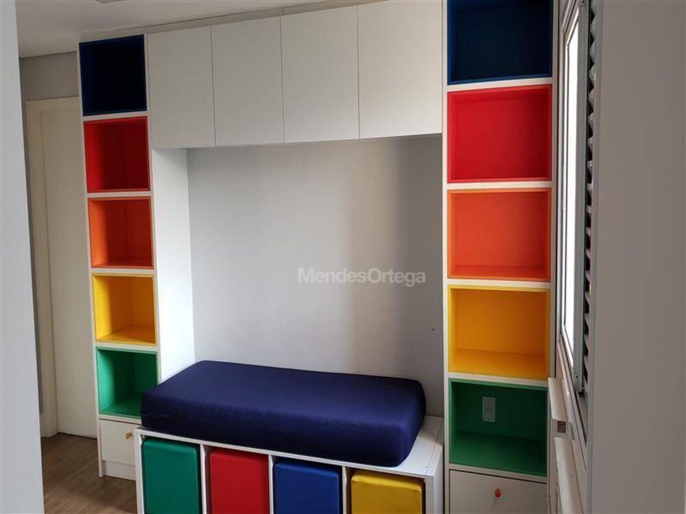 Apartamento à venda com 3 quartos, 164m² - Foto 1