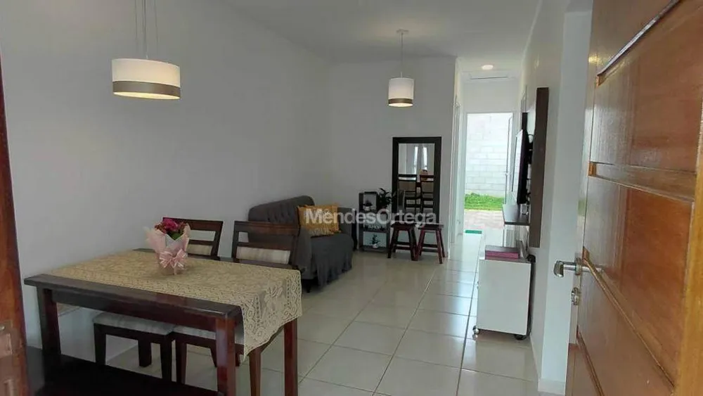Casa de Condomínio, 2 quartos - Foto 1