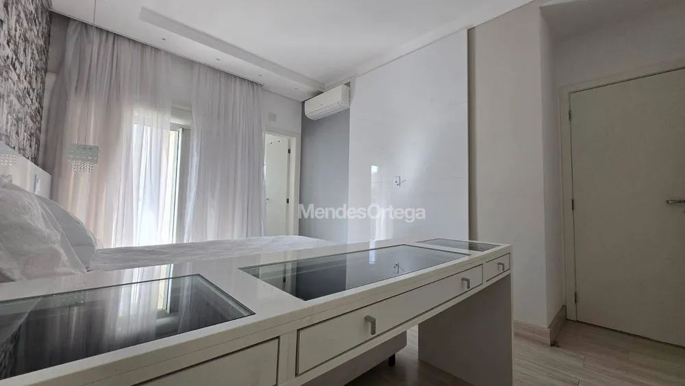 Apartamento, 3 quartos, 247 m² - Foto 9