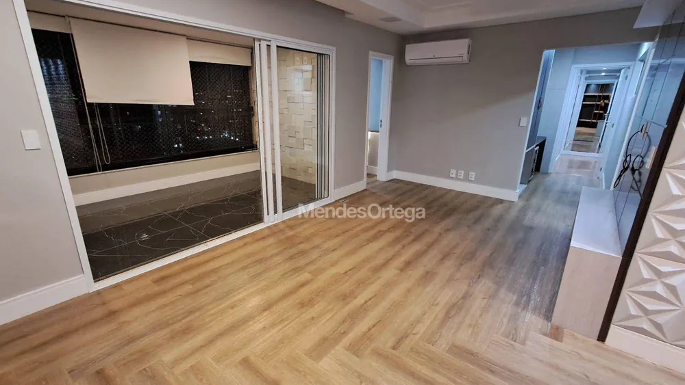 Apartamento, 3 quartos, 130 m² - Foto 1