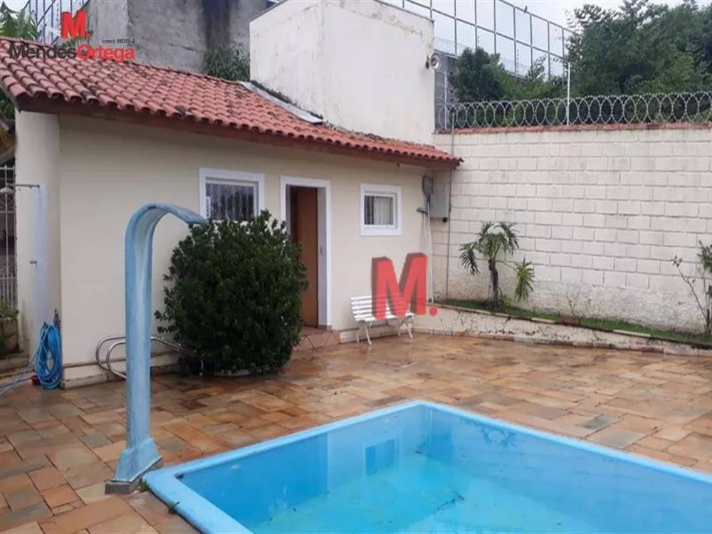 Casa de Condomínio à venda e aluguel com 3 quartos, 432m² - Foto 1