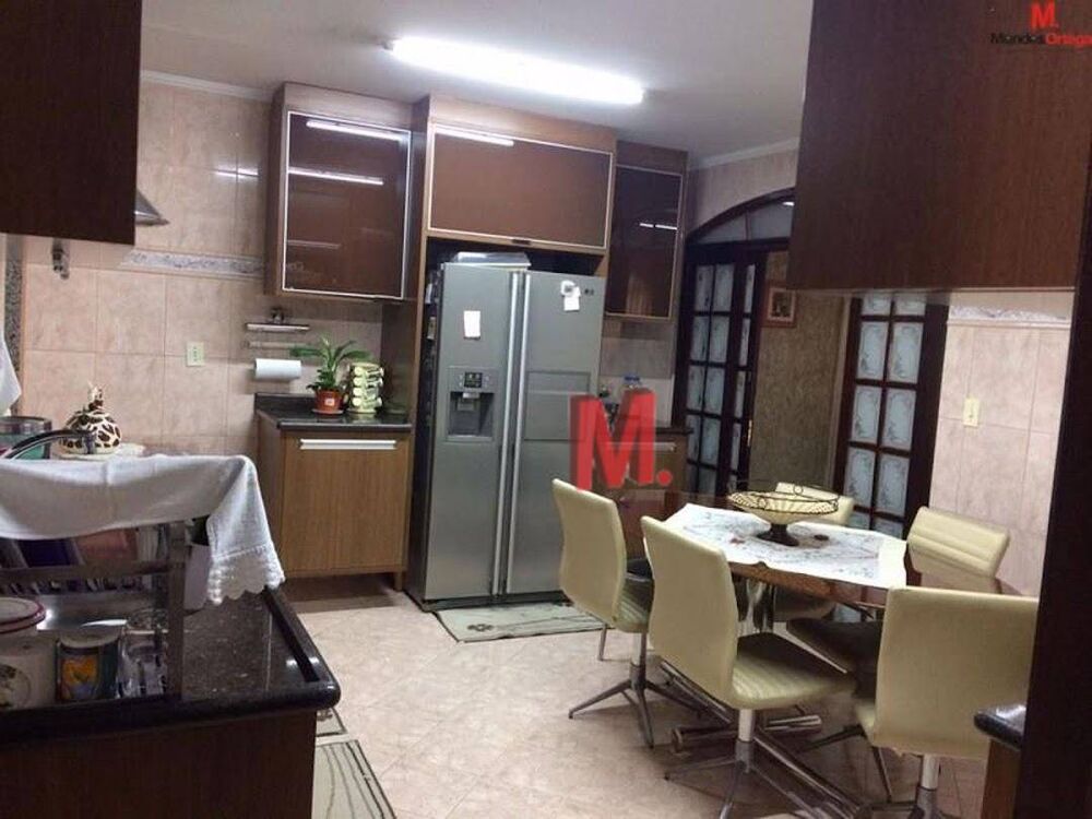 Casa, 3 quartos, 353 m² - Foto 1