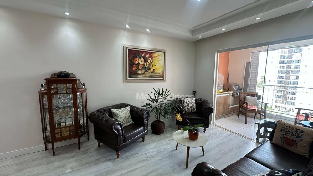 Apartamento, 3 quartos, 90 m² - Foto 1