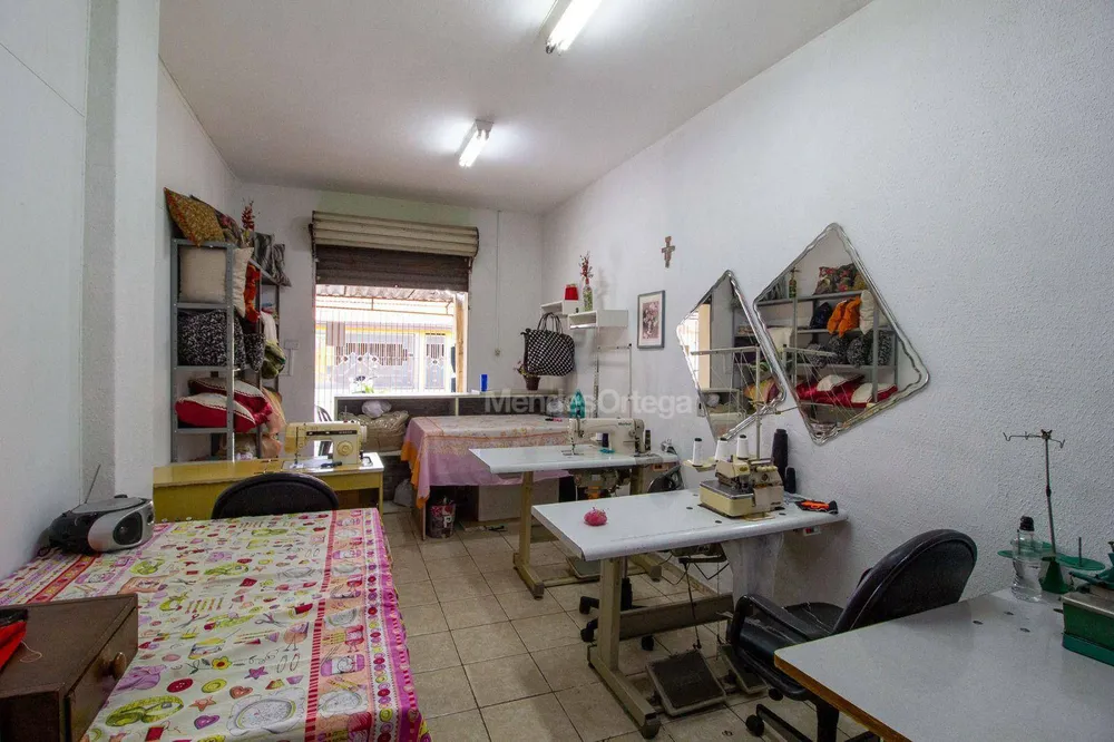 Casa, 3 quartos, 234 m² - Foto 1