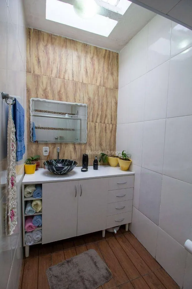 Casa, 3 quartos, 234 m² - Foto 4
