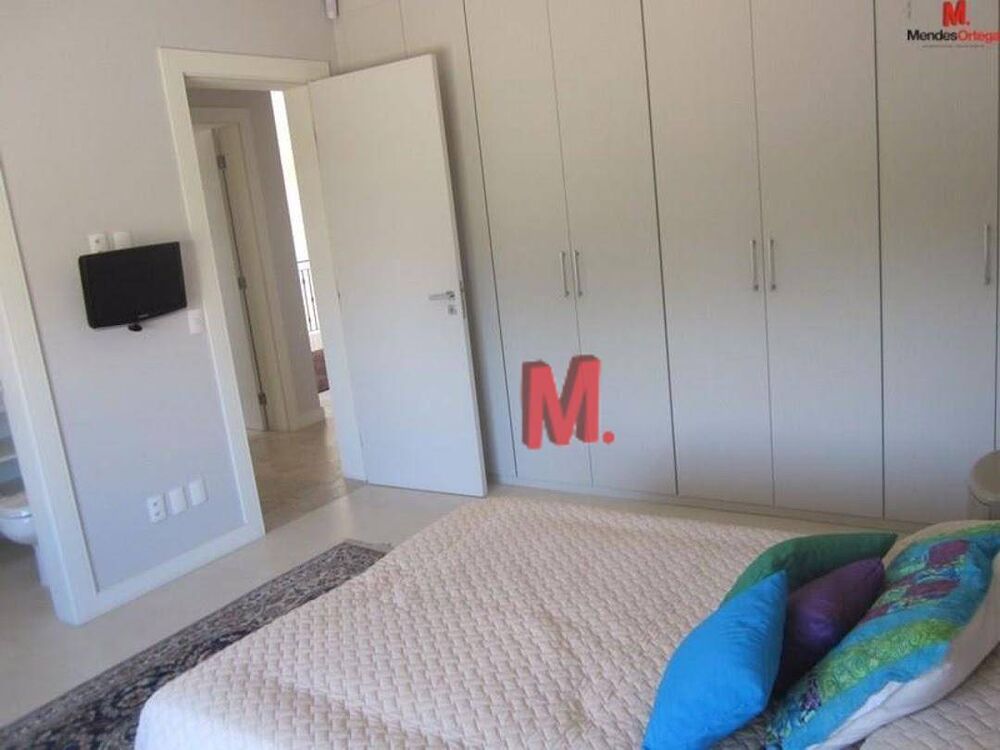 Casa de Condomínio à venda com 4 quartos, 494m² - Foto 2