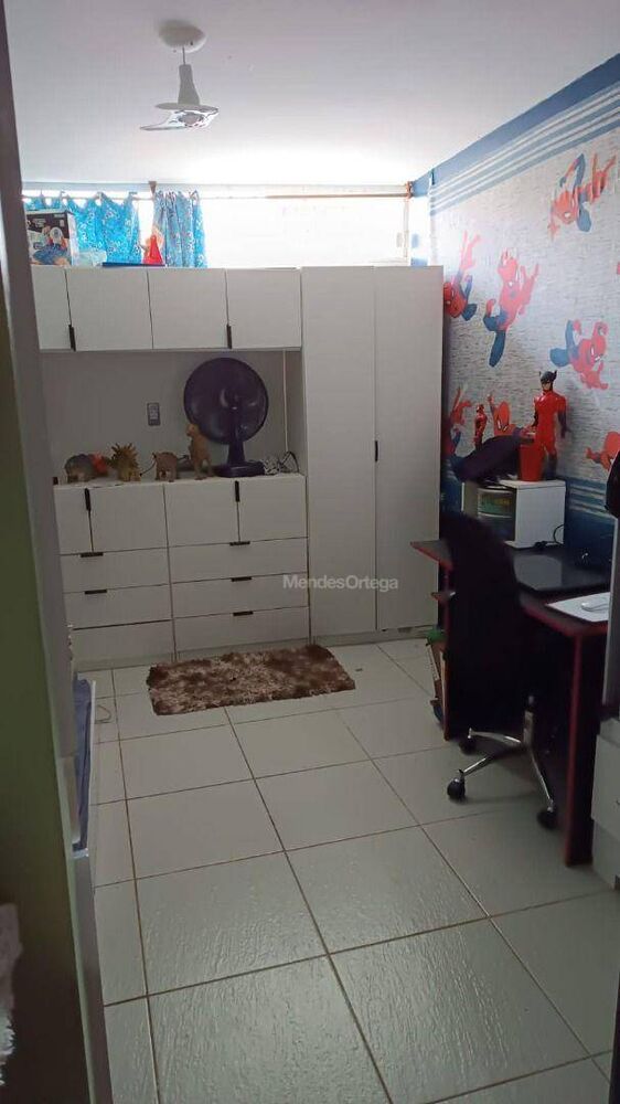 Apartamento à venda com 3 quartos, 106m² - Foto 3