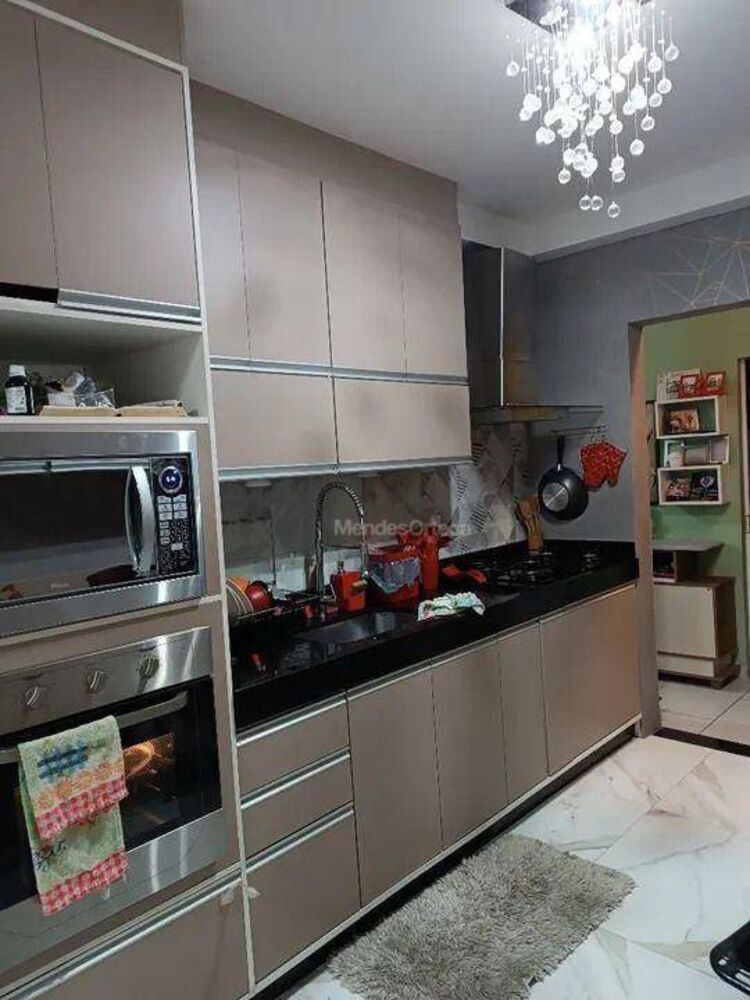 Apartamento à venda com 3 quartos, 106m² - Foto 1