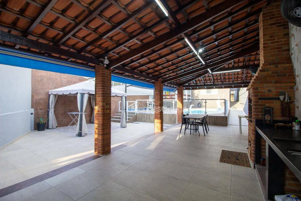 Casa, 3 quartos, 180 m² - Foto 12