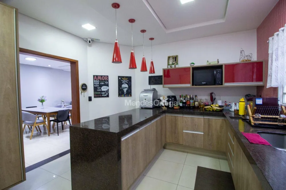 Casa, 3 quartos, 180 m² - Foto 9
