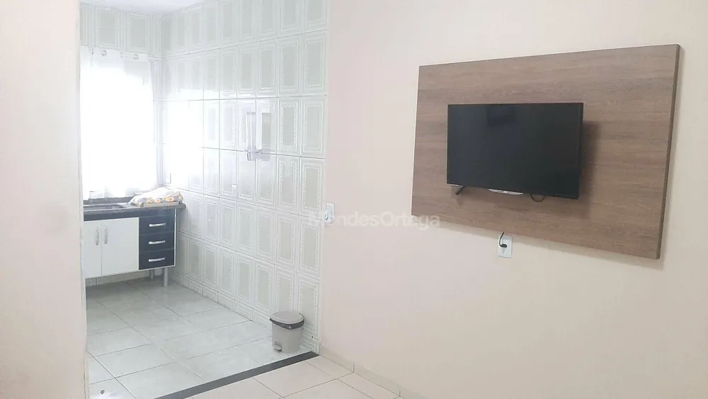 Casa, 3 quartos, 214 m² - Foto 3