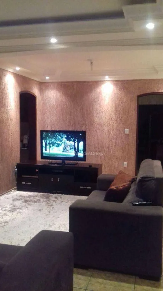 Casa, 2 quartos, 254 m² - Foto 7