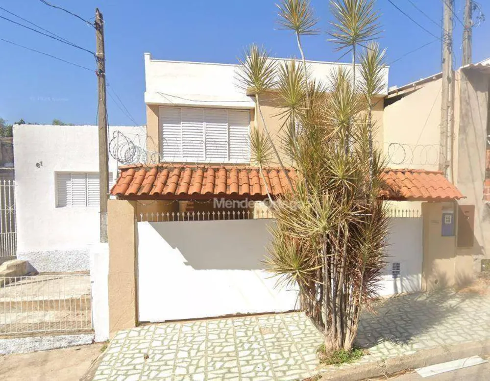 Casa, 3 quartos, 161 m² - Foto 1