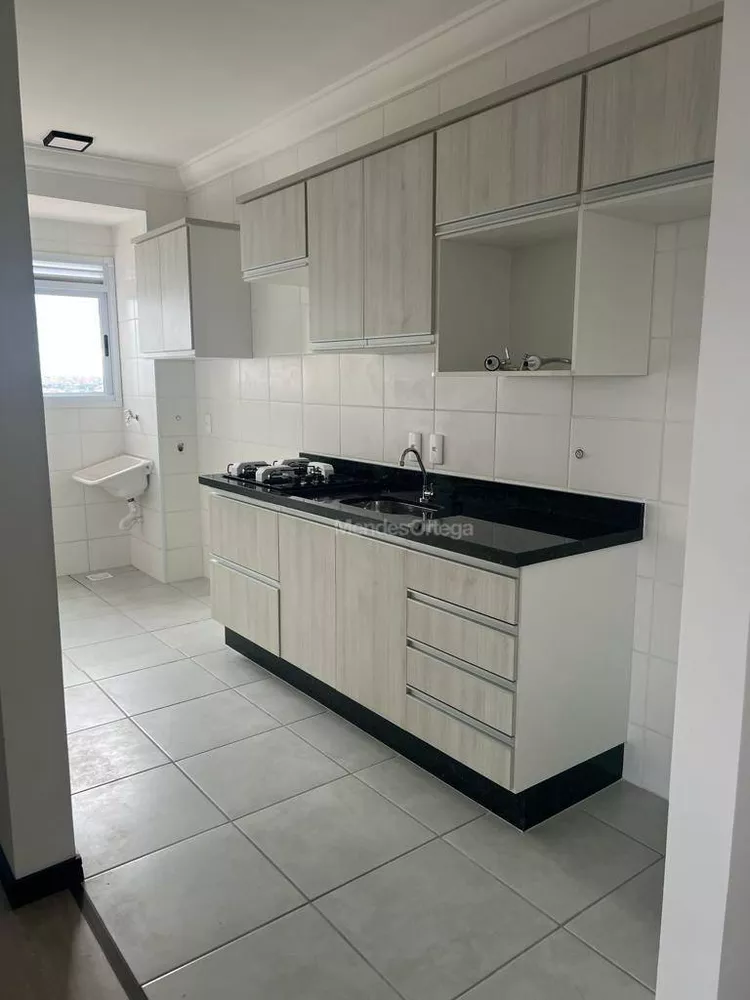 Apartamento à venda com 2 quartos, 62m² - Foto 6