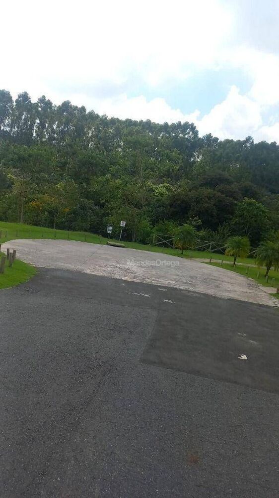 Loteamento e Condomínio, 1000 m² - Foto 1