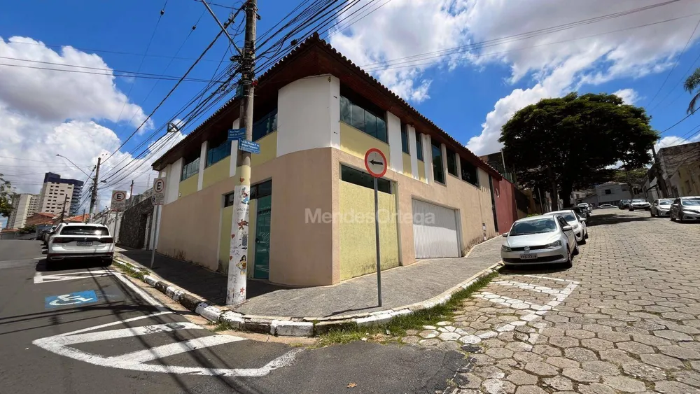 Casa, 4 quartos, 375 m² - Foto 1