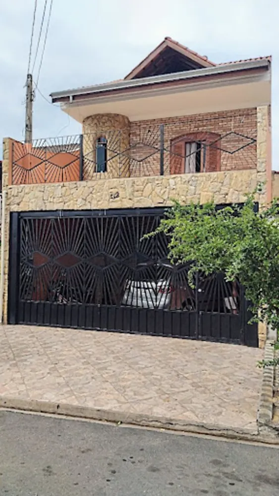 Casa, 4 quartos, 194 m² - Foto 1