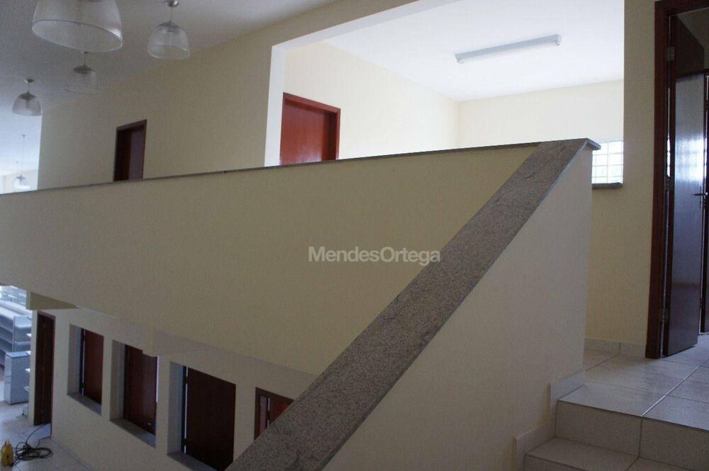 Loja-Salão à venda e aluguel, 546m² - Foto 4