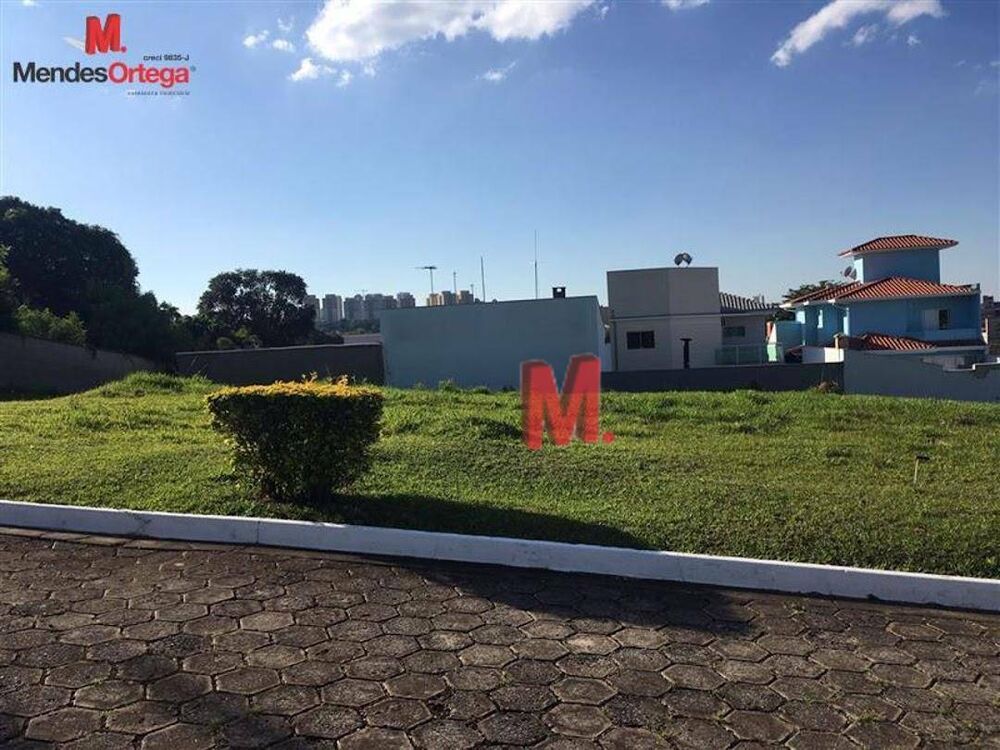 Loteamento e Condomínio, 300 m² - Foto 1