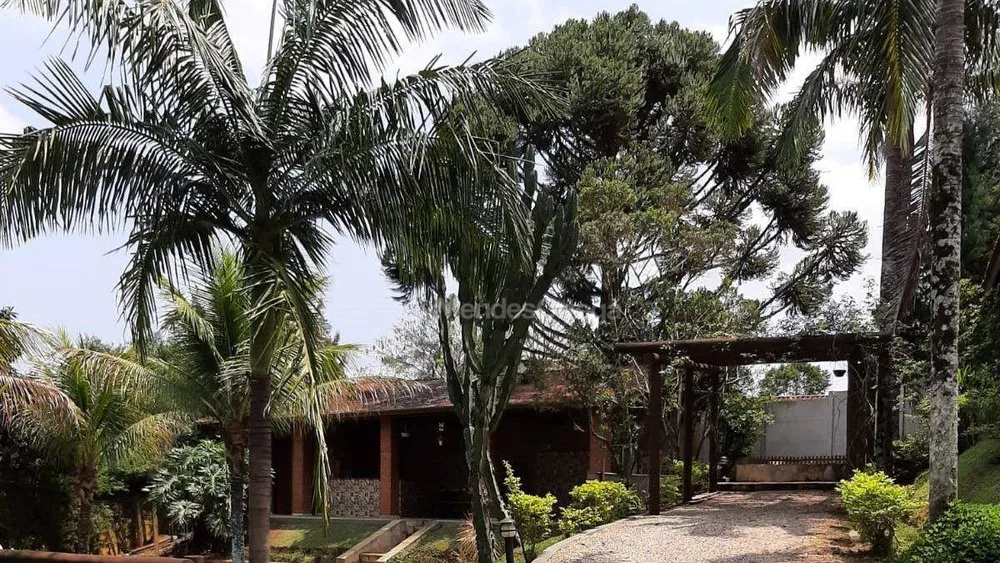 Chácara, 3 quartos, 1023 m² - Foto 2