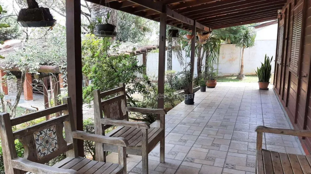 Chácara, 3 quartos, 1023 m² - Foto 4