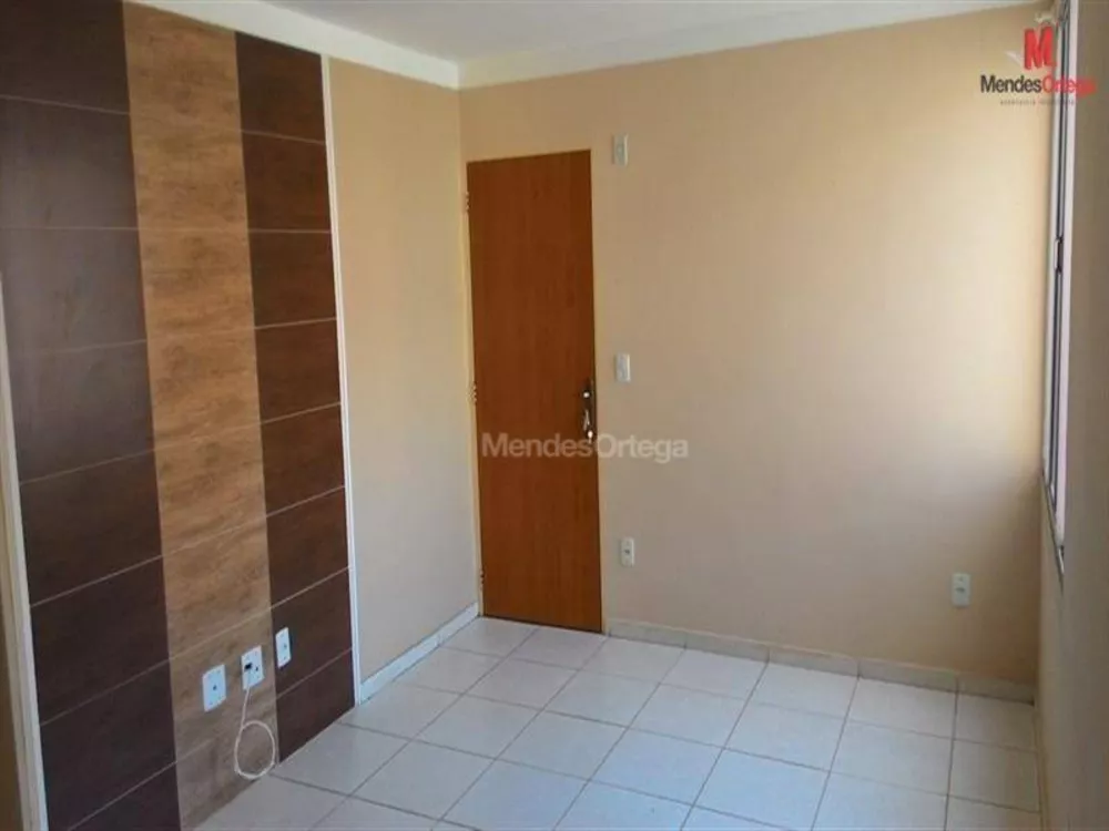 Apartamento à venda com 2 quartos, 60m² - Foto 2