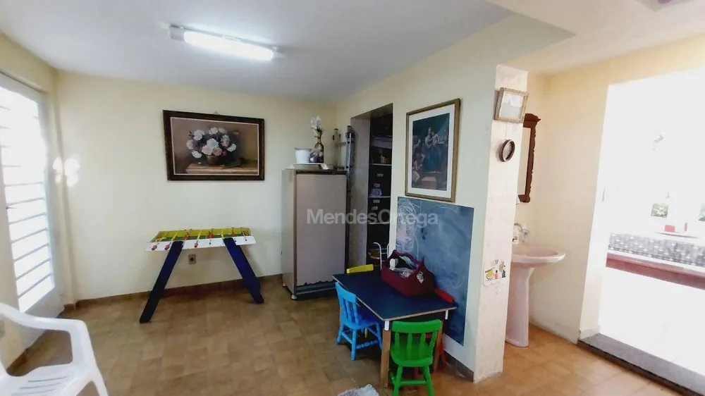 Casa, 4 quartos, 412 m² - Foto 2