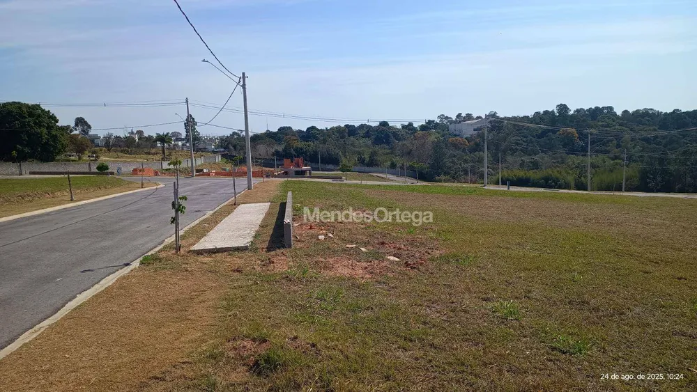 Loteamento e Condomínio, 250 m² - Foto 1