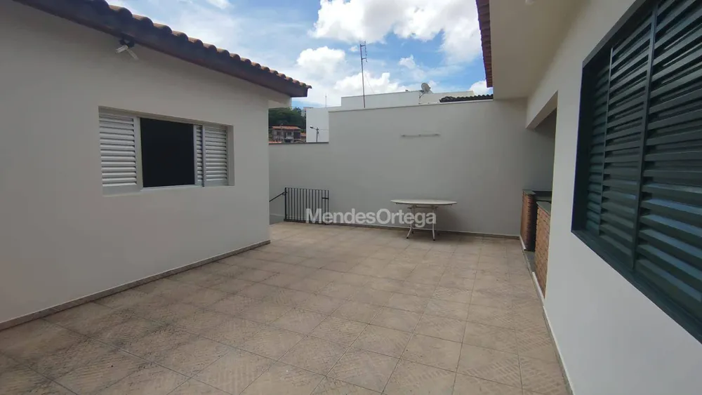 Casa, 3 quartos, 248 m² - Foto 3