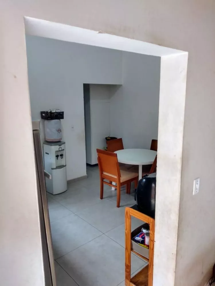 Casa, 3 quartos, 242 m² - Foto 11