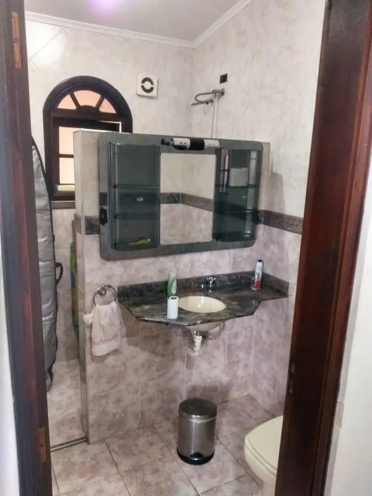 Casa, 3 quartos, 242 m² - Foto 11