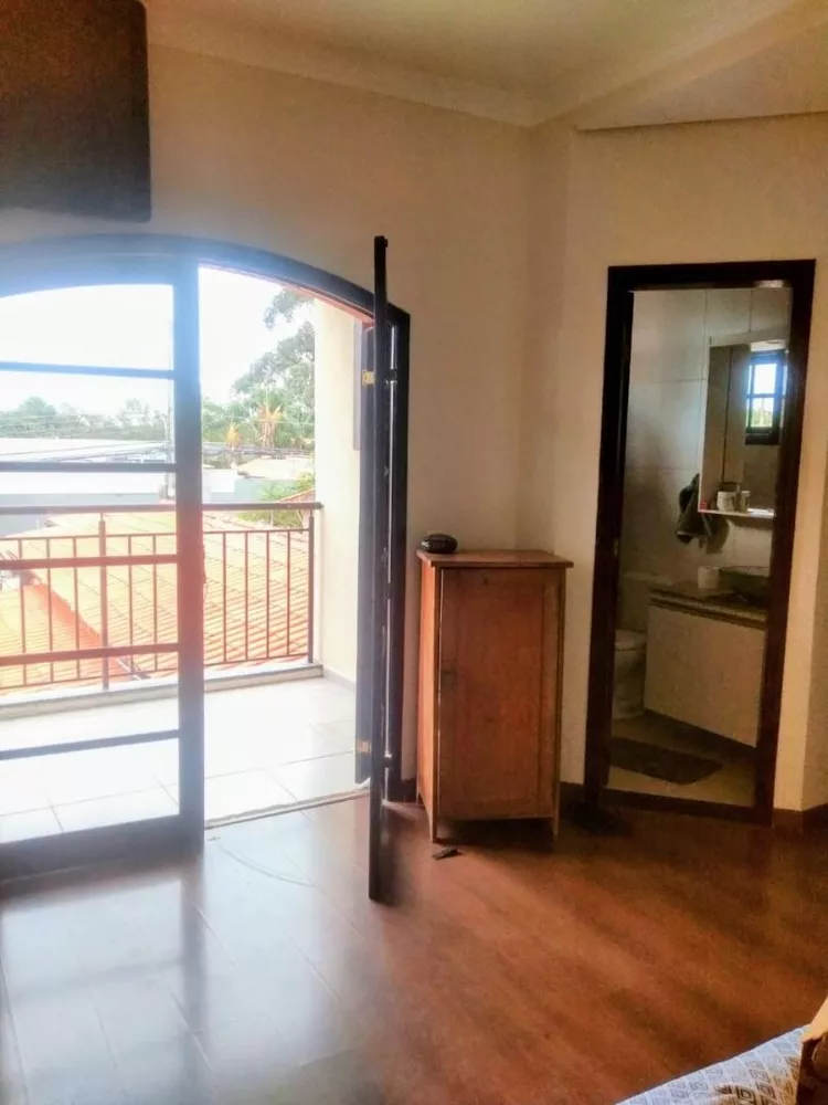 Casa, 3 quartos, 242 m² - Foto 6