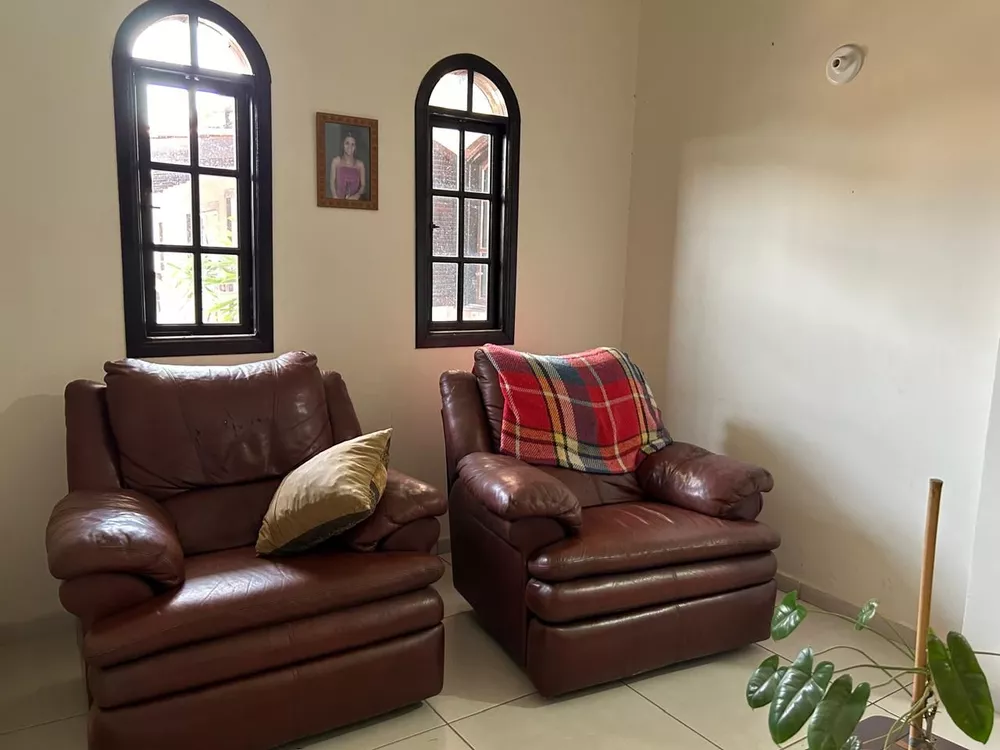 Casa, 3 quartos, 242 m² - Foto 10