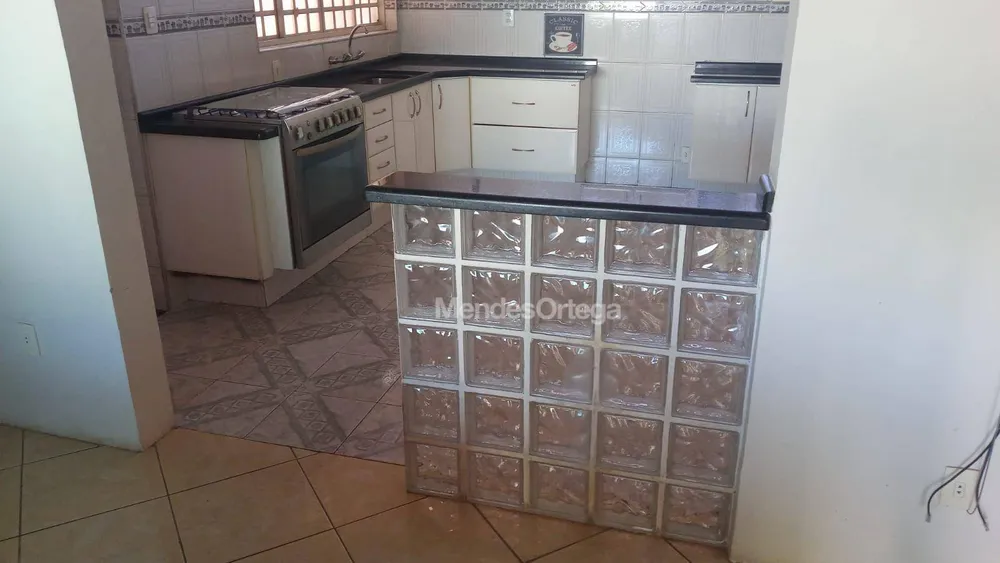 Casa, 2 quartos, 170 m² - Foto 3