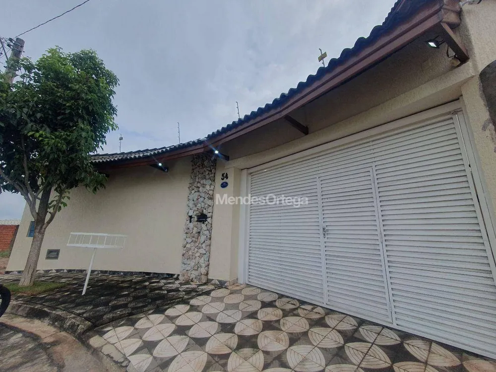 Casa, 3 quartos, 338 m² - Foto 1